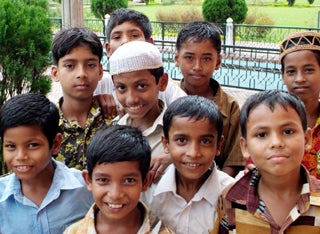 Bangladesh grassroots schools project shows promise | UC Davis