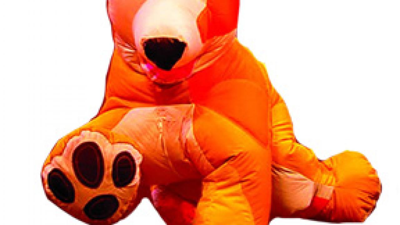 Inflatable dog