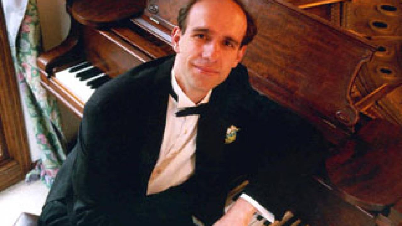 Pianist Christopher Taylor