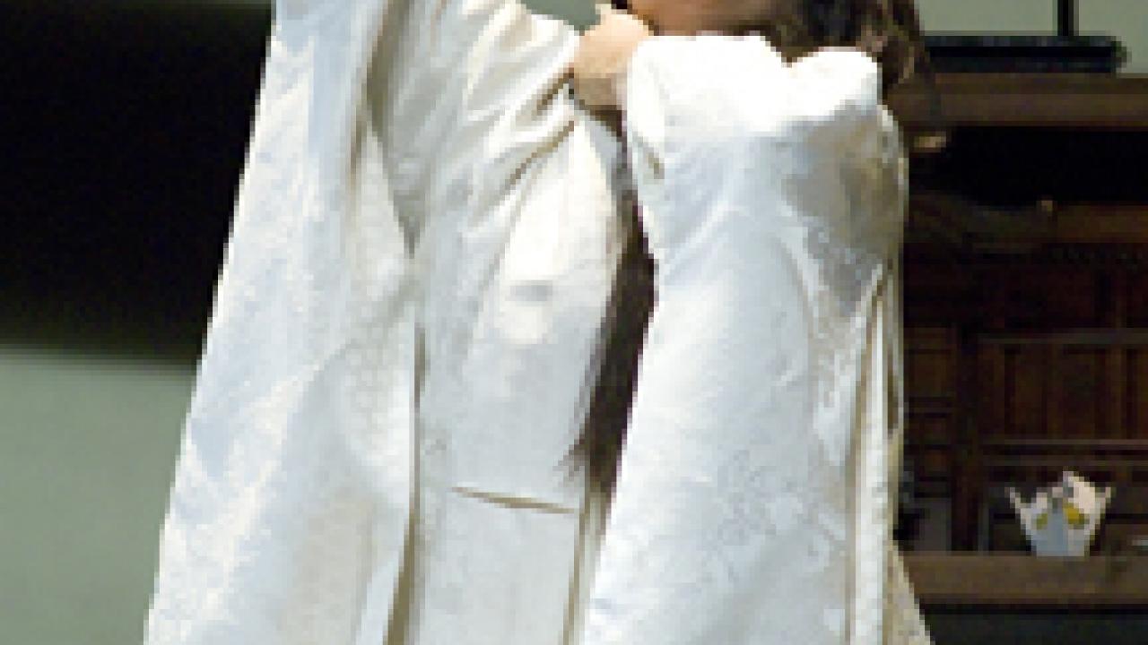 Patricia Racette as Cio-Cio-San in the San Francisco Opera's December 2007 production of Madama Butterfly.