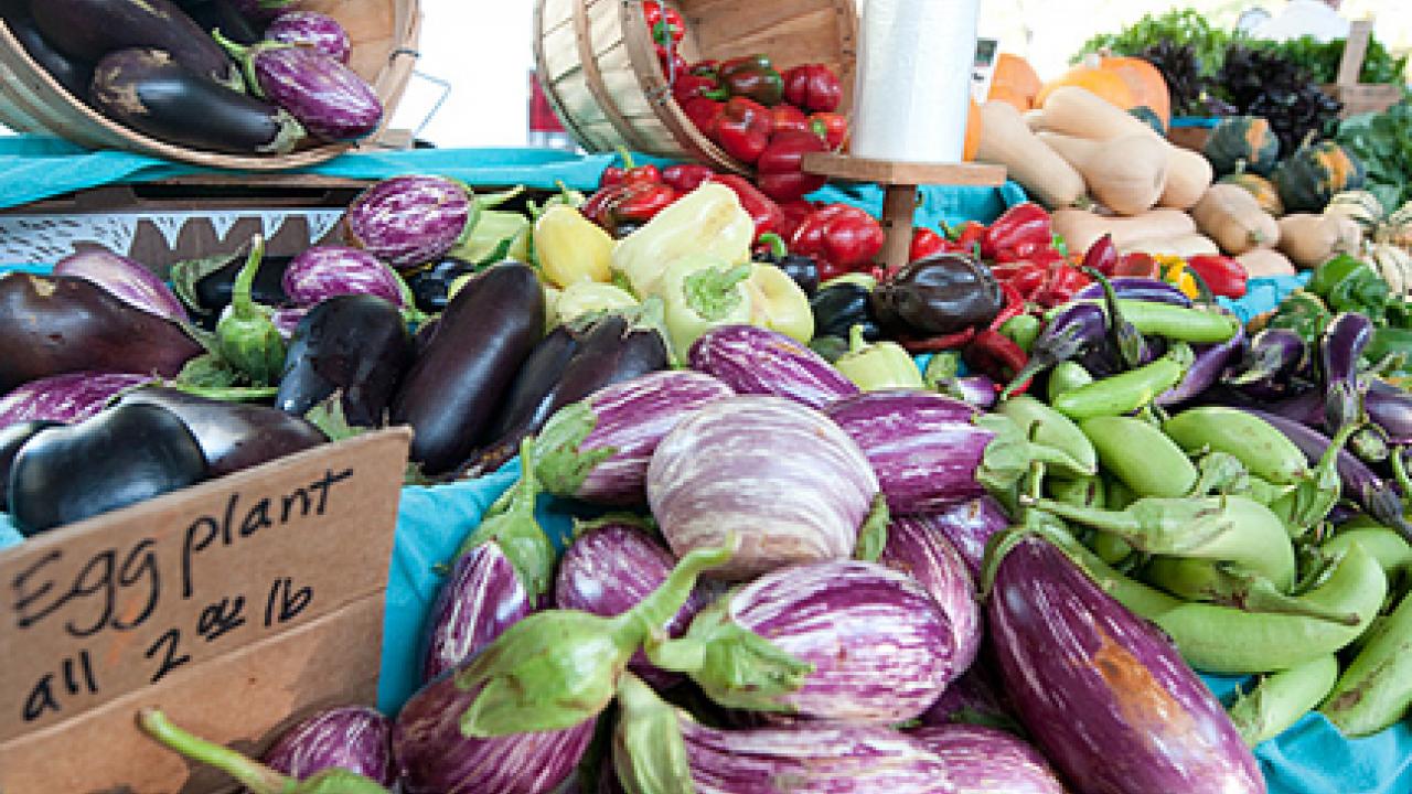 Photo: Farmers market vegetables