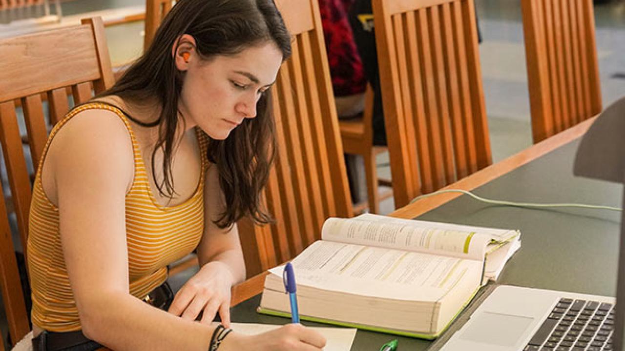 Uc Davis Academic Calendar 2024 2025 - Barry Carmela